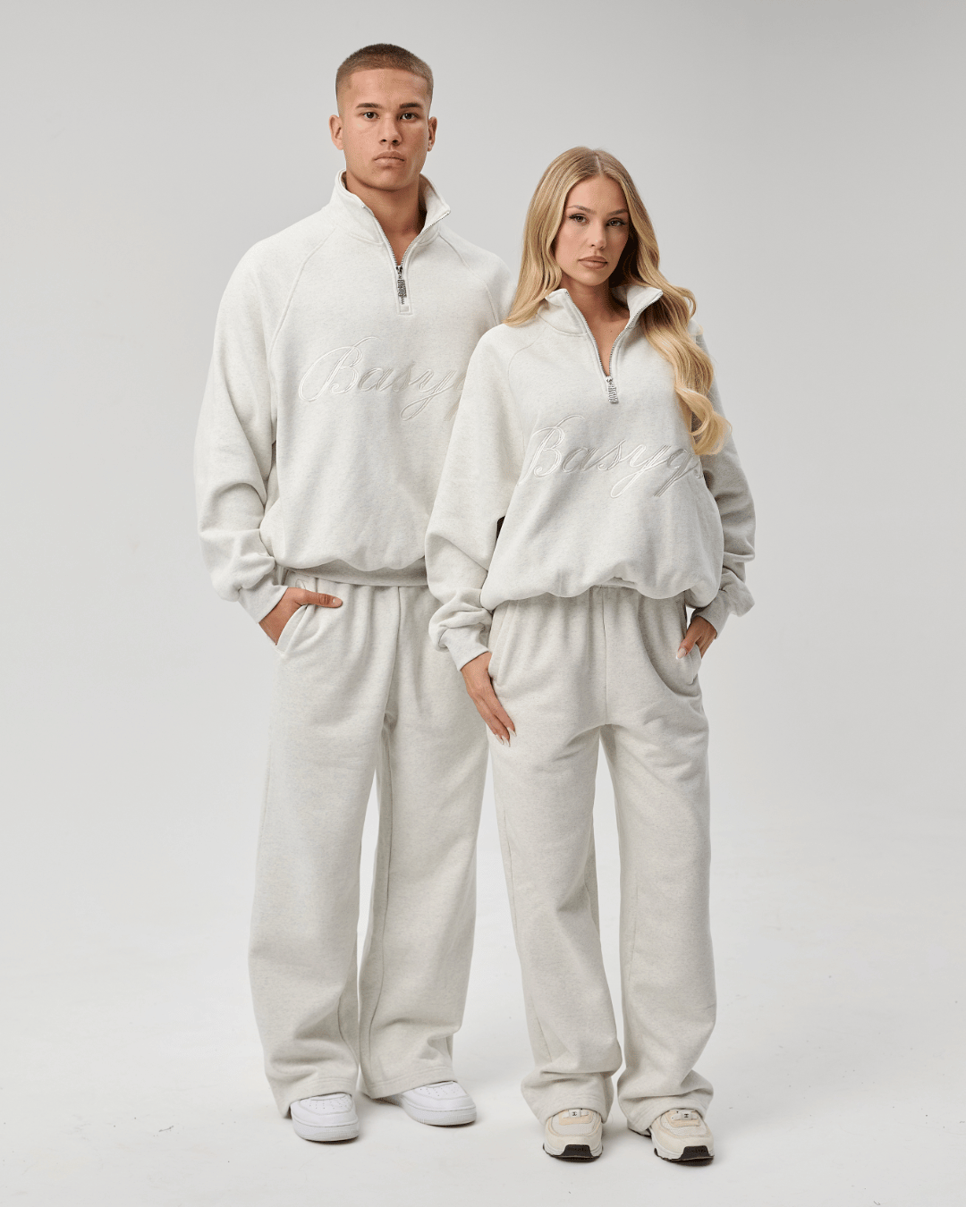 QUARTER ZIP - CURSIVE MARL GREY