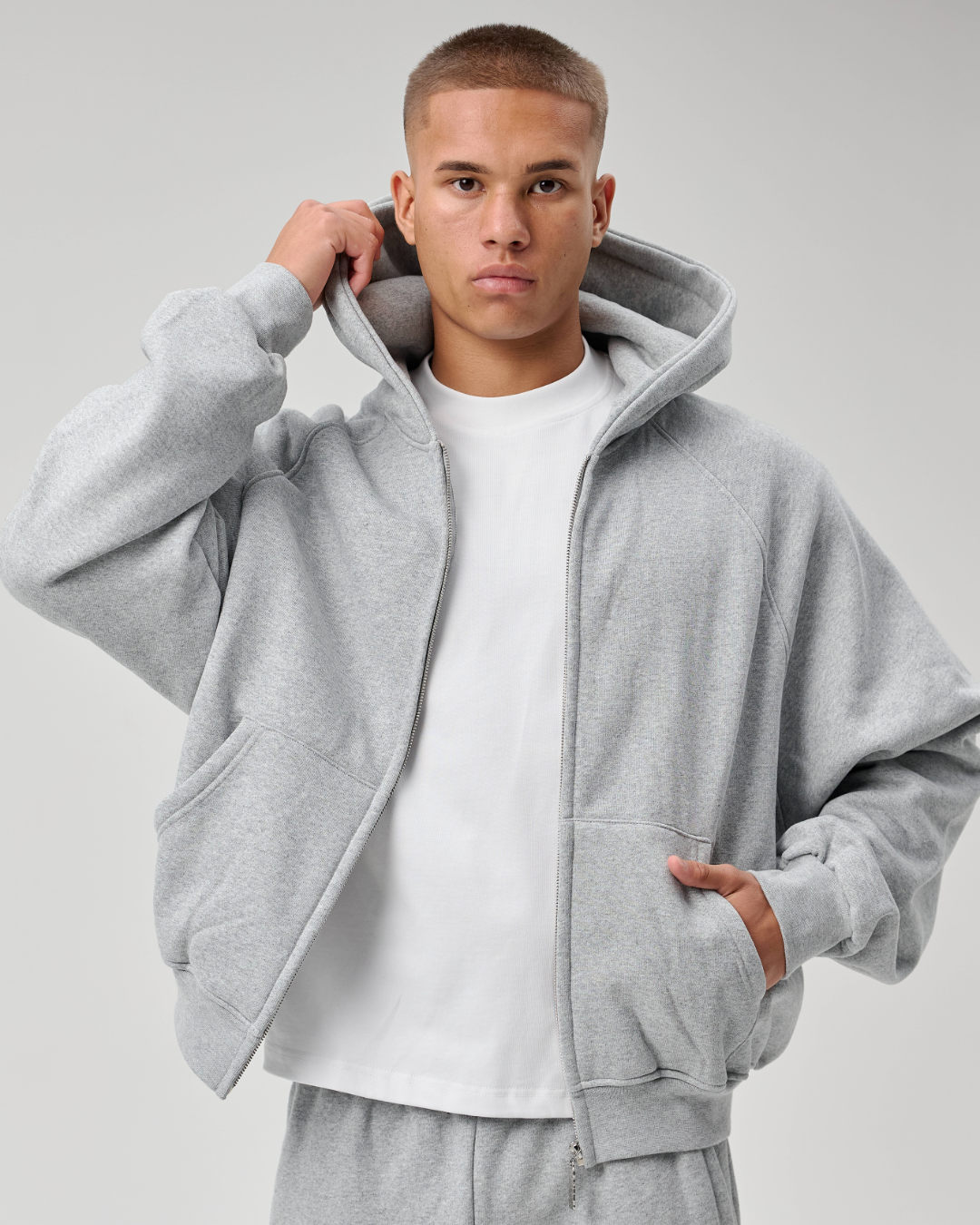 BASYQS BOXY ZIP UP - GREY
