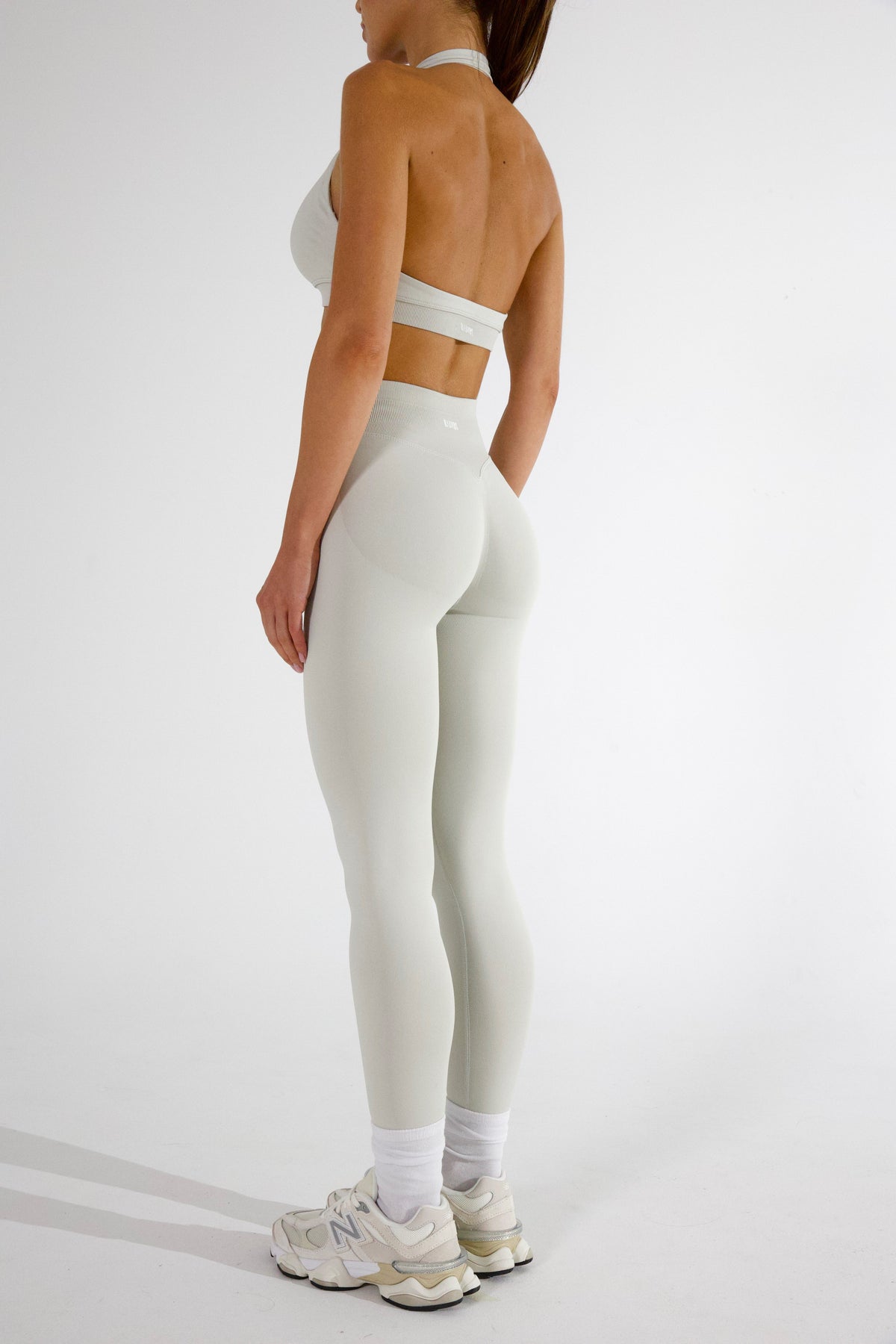 AURA LEGGINGS - CLAY
