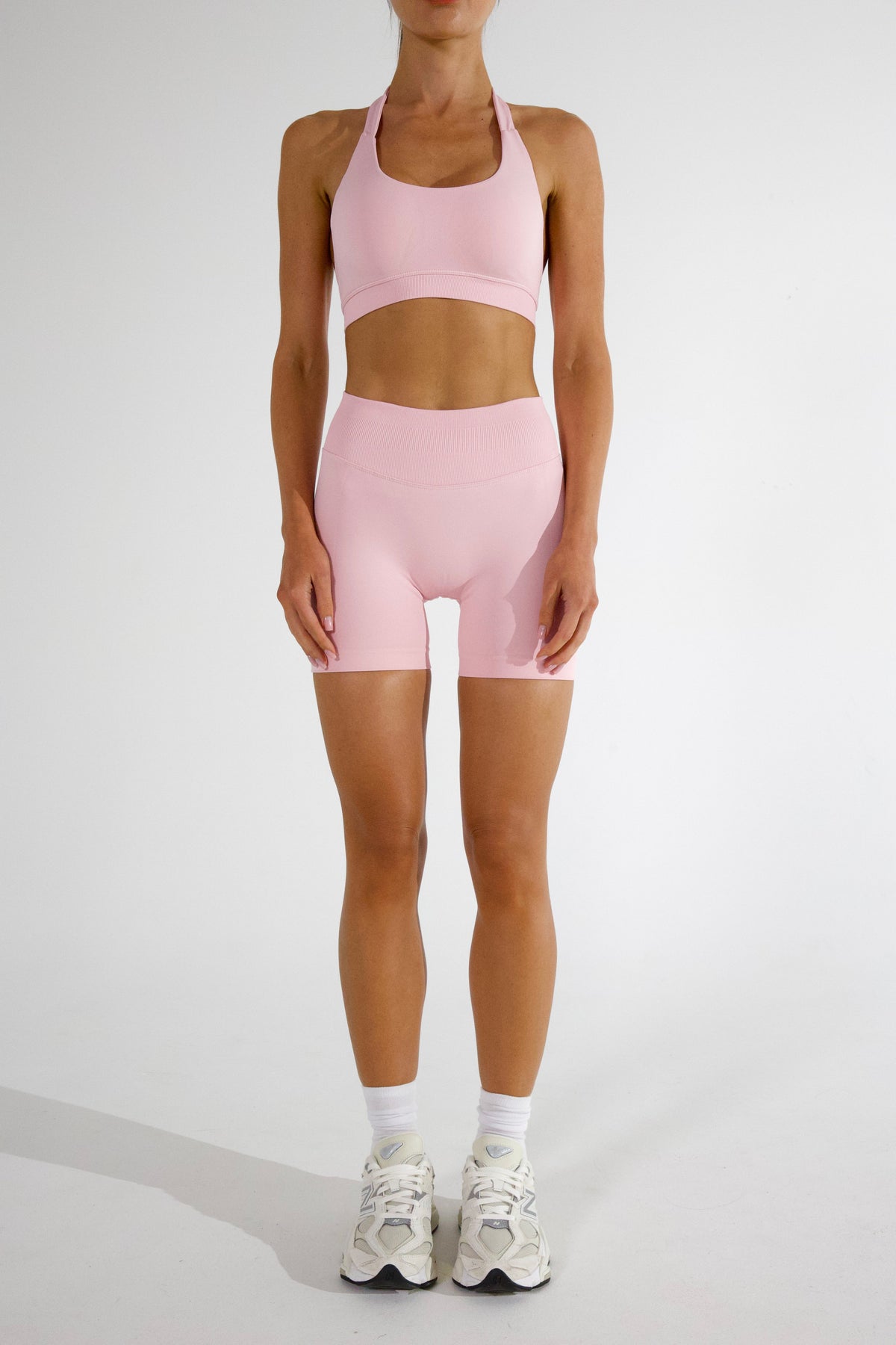 AURA SHORTS - BUBBLEGUM