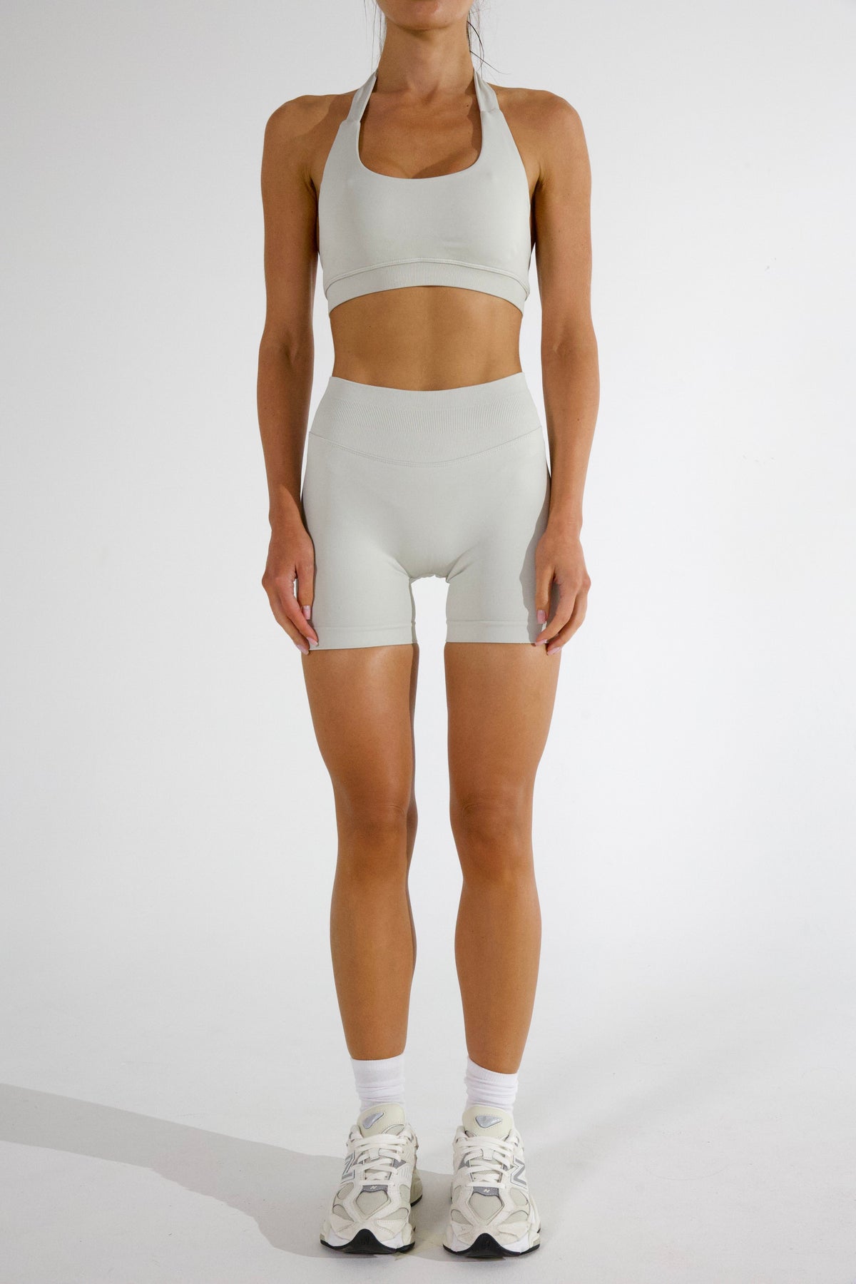 AURA SHORTS - CLAY